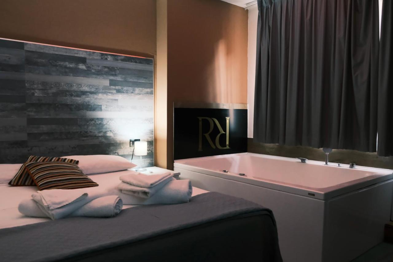 Royalty Rooms & Spa Nápoles Exterior foto