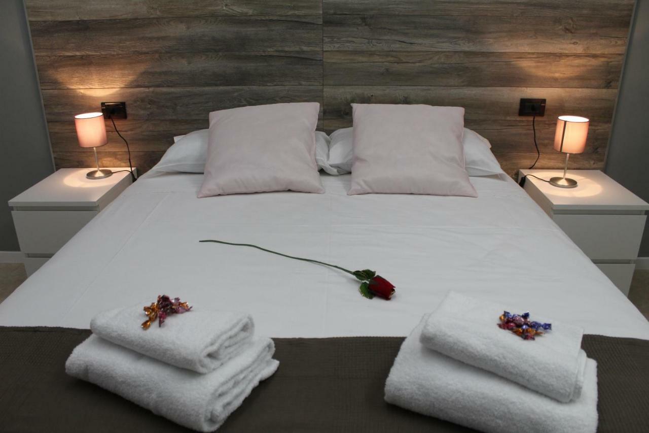 Royalty Rooms & Spa Nápoles Exterior foto